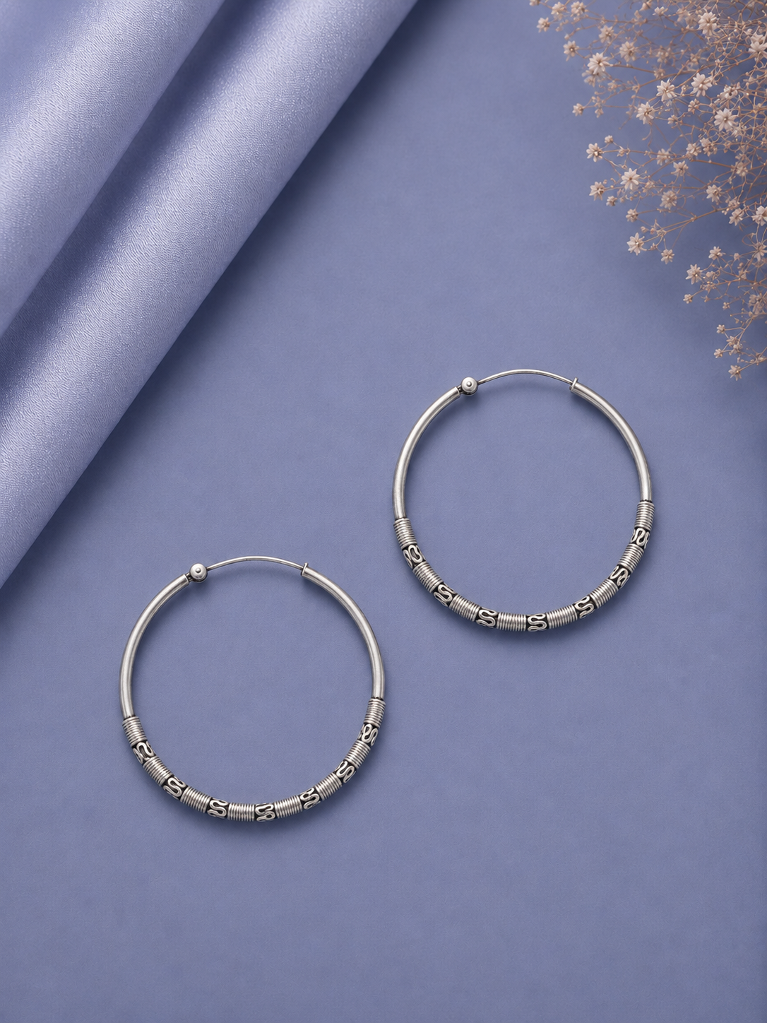 5 cm diameter wire work balis made in pure silver