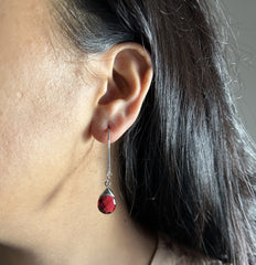 Dark pink stone loop earrings in pure silver