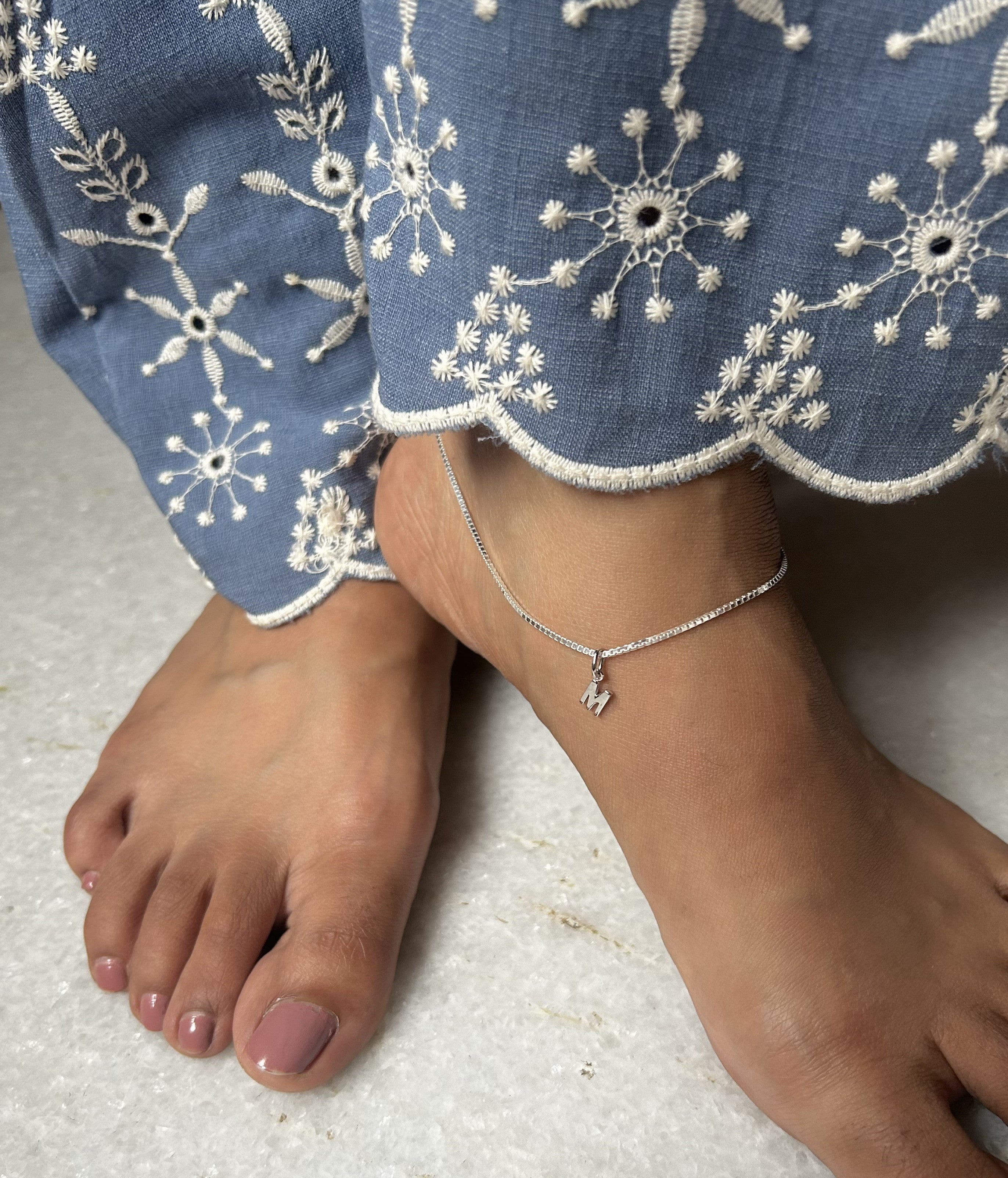 Sleek anklet with Alphabet charm in pure silver
