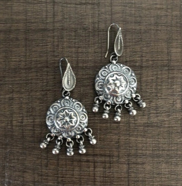 Light weight antique finish handmade texture earrings in pure silver
